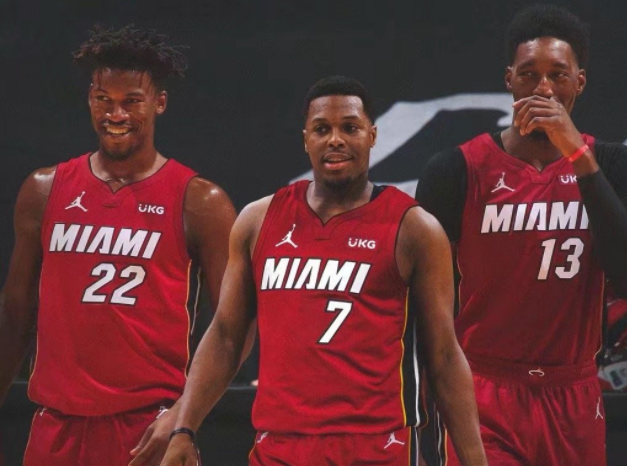  热火四年顶薪续约巴特勒，打造争冠核心阵容  